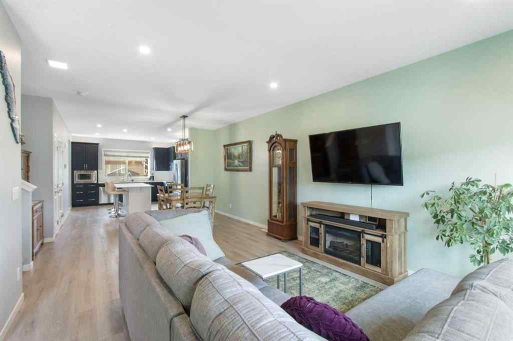 MLS® A2262795 - 185 Dawson Drive  in Dawson\'s Landing Chestermere, Residential