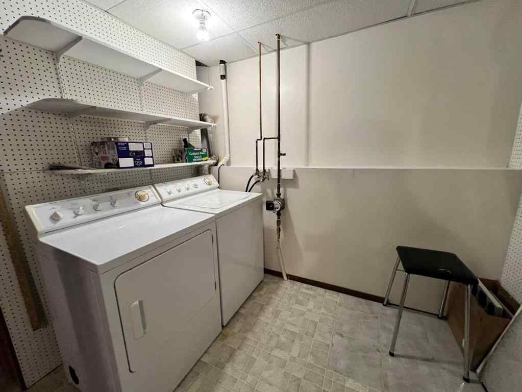 MLS® A2262799 - 5417 52 Street  in Sparling Camrose, Residential