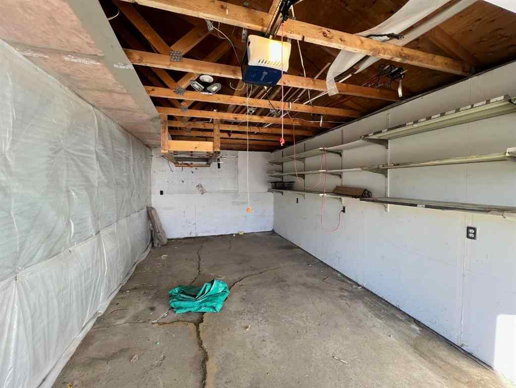 MLS® A2262799 - 5417 52 Street  in Sparling Camrose, Residential