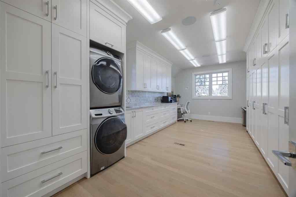 MLS® A2262807 - 1213 Premier Way SW in Upper Mount Royal Calgary, Residential