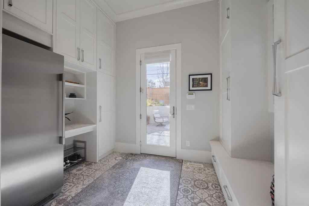 MLS® A2262807 - 1213 Premier Way SW in Upper Mount Royal Calgary, Residential