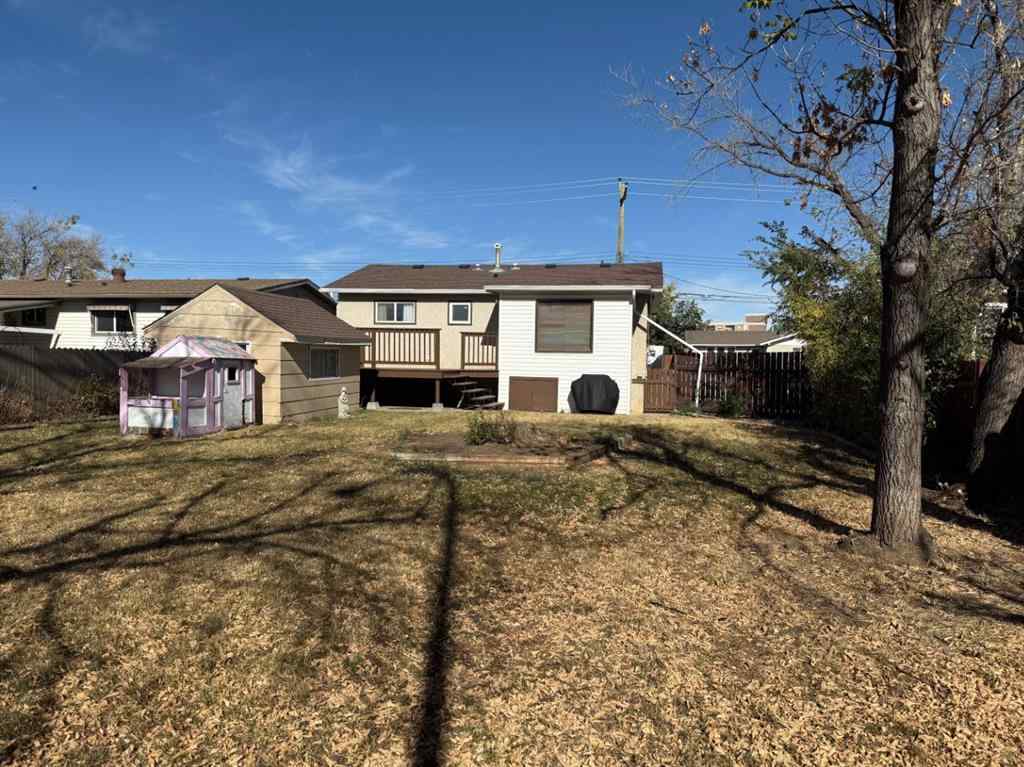 MLS® A2262813 - 103 7 Avenue SE   in Bankview Drumheller, Residential