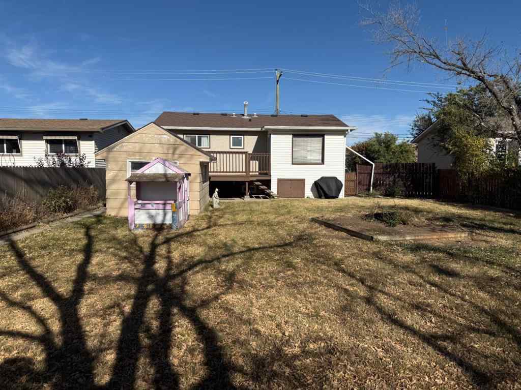 MLS® A2262813 - 103 7 Avenue SE   in Bankview Drumheller, Residential