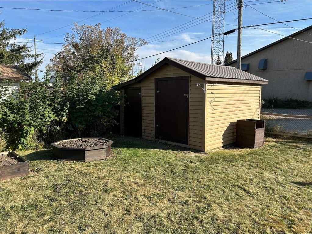 MLS® A2262816 - 5119 51 Ave   in NONE Caroline, Residential