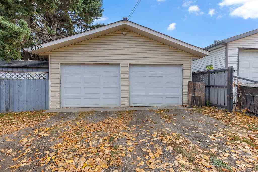 MLS® A2262817 - 8128 Bowglen Crescent NW in Bowness Calgary, Residential