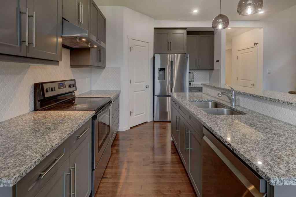 MLS® A2262824 - 20 Nolancrest Green NW in Nolan Hill Calgary, Residential