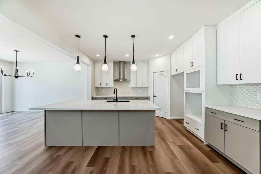 MLS® A2262825 - 33 Royston Grove NW in Haskayne Calgary, Residential