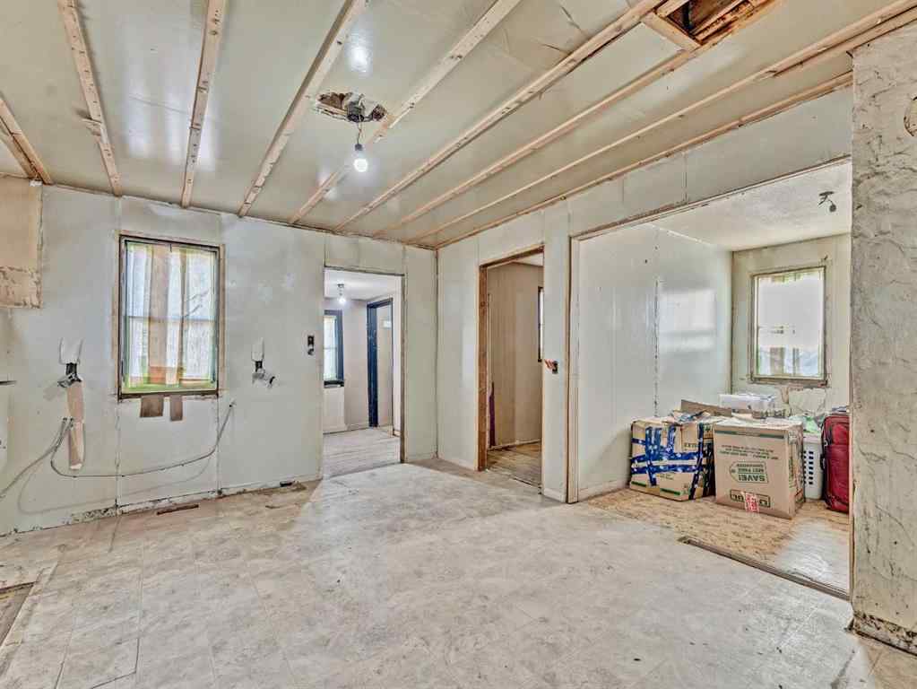 MLS® A2262837 - 640 Pottery Street SE in River Flats Medicine Hat, Residential