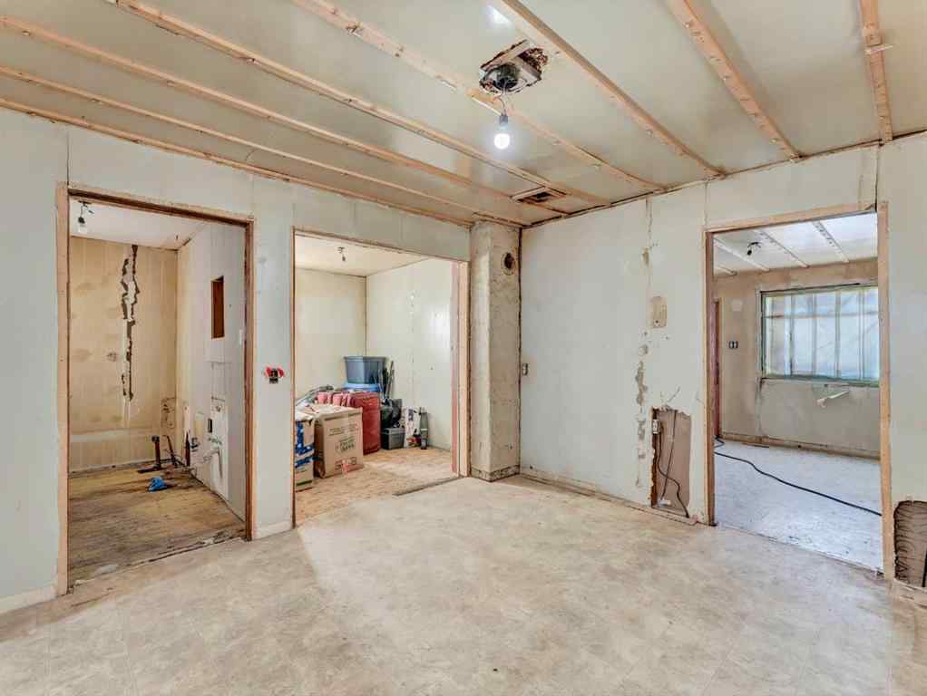 MLS® A2262837 - 640 Pottery Street SE in River Flats Medicine Hat, Residential