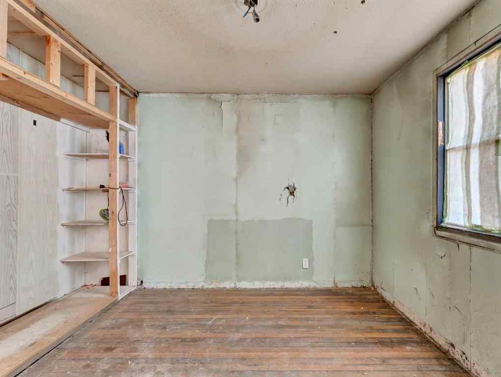 MLS® A2262837 - 640 Pottery Street SE in River Flats Medicine Hat, Residential