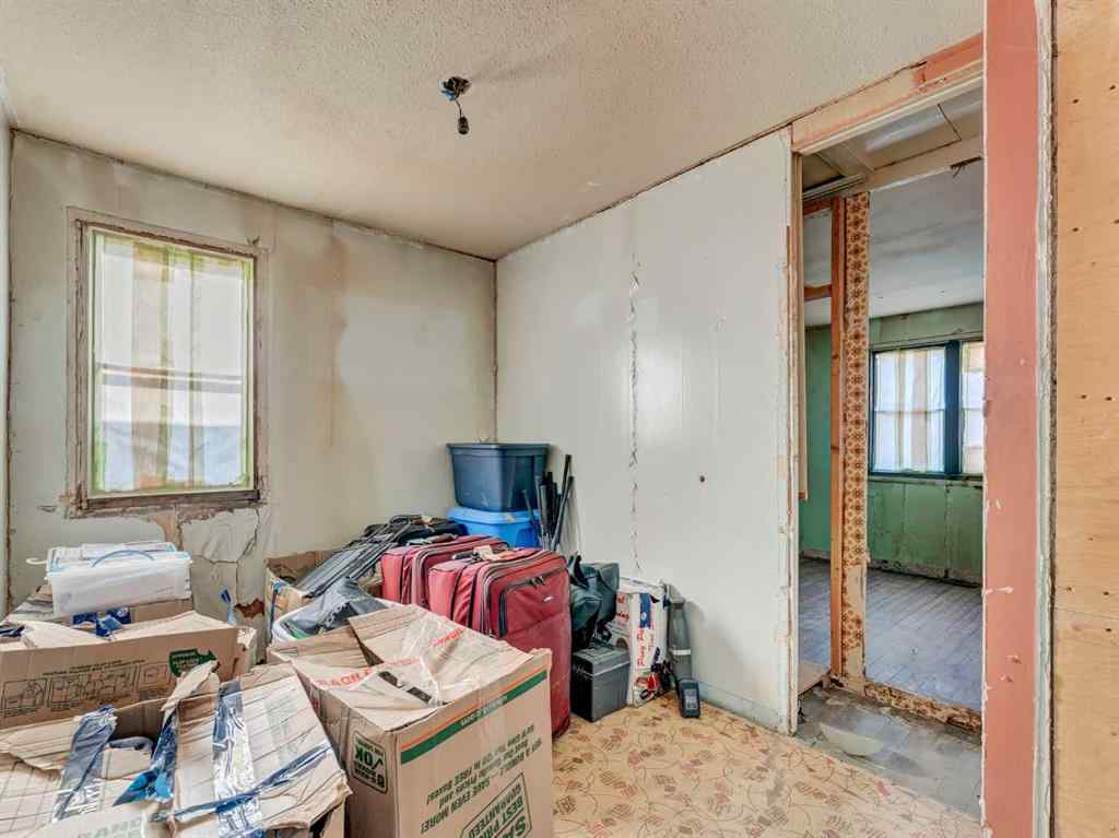 MLS® A2262837 - 640 Pottery Street SE in River Flats Medicine Hat, Residential