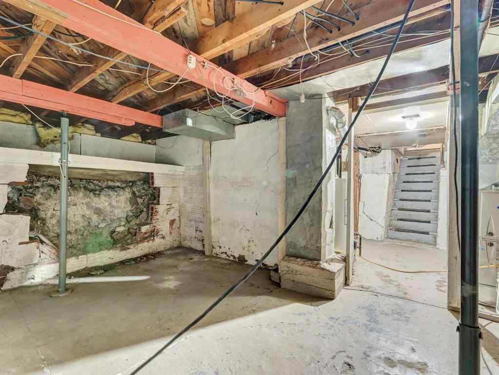 MLS® A2262837 - 640 Pottery Street SE in River Flats Medicine Hat, Residential