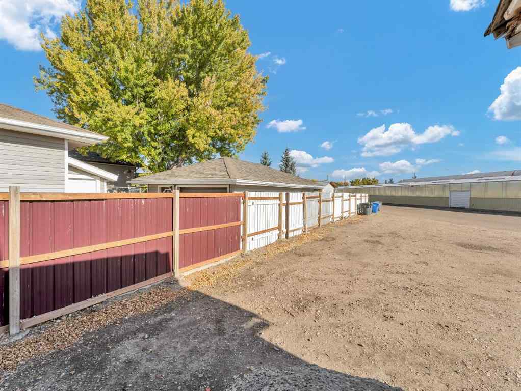 MLS® A2262837 - 640 Pottery Street SE in River Flats Medicine Hat, Residential