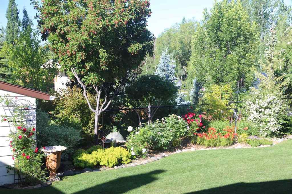 MLS&reg; # A2262838 - 13 Cimarron Estates Link  in Cimarron Estates Okotoks, Residential Open Houses