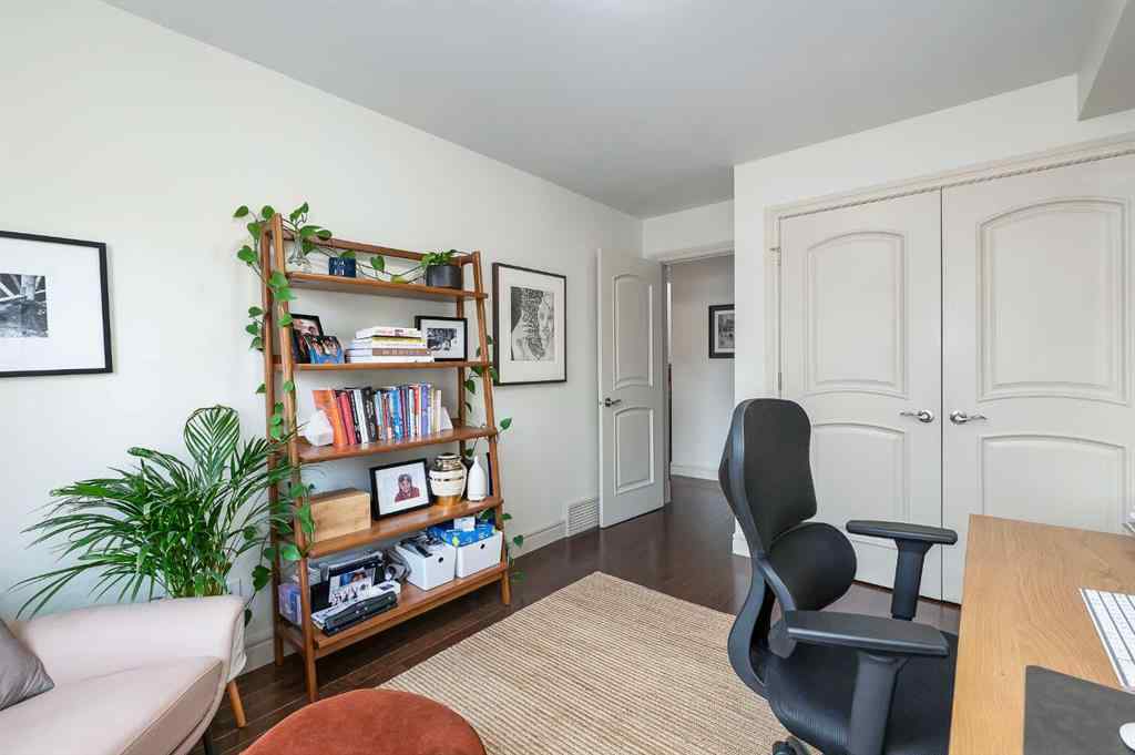 MLS® A2262839 - 2317 23 Avenue SW in Richmond Calgary, Residential