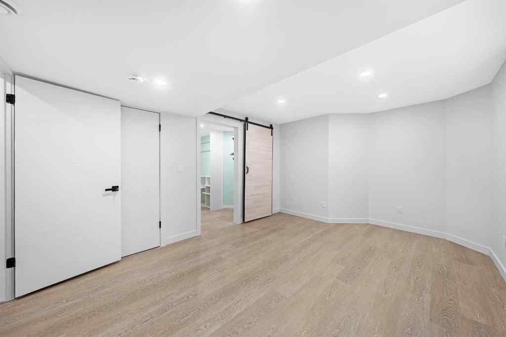 MLS® A2262844 - 30 Hidden Circle NW in Hidden Valley Calgary, Residential