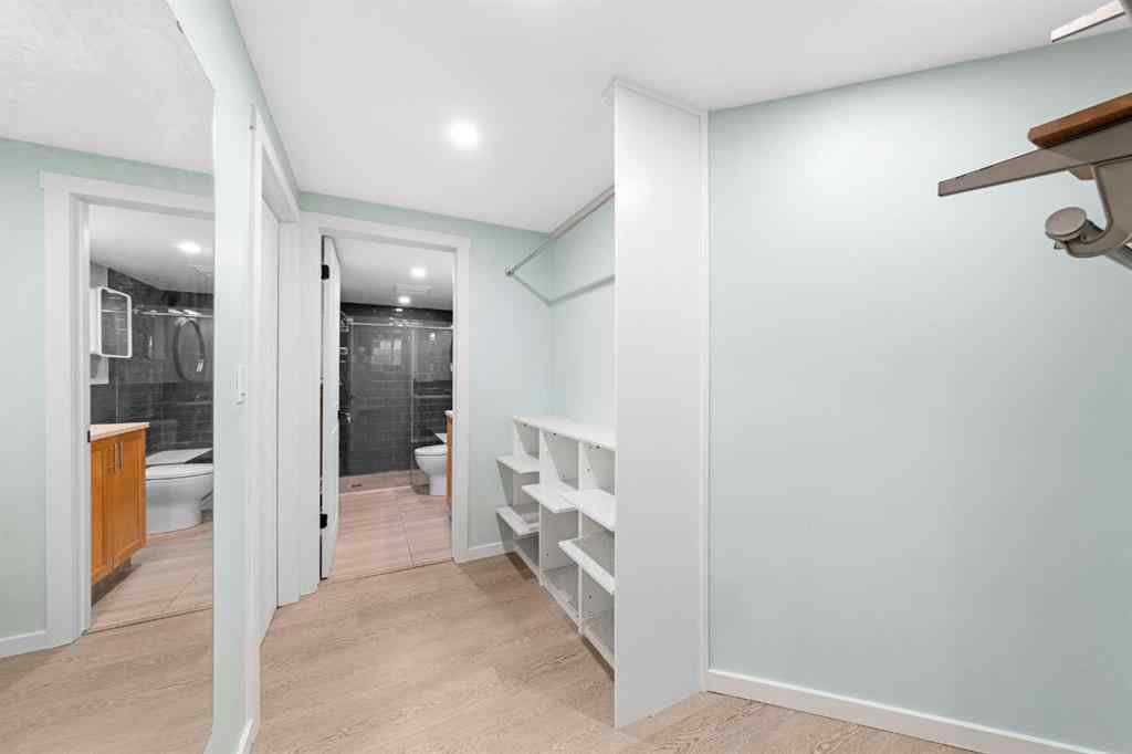 MLS® A2262844 - 30 Hidden Circle NW in Hidden Valley Calgary, Residential