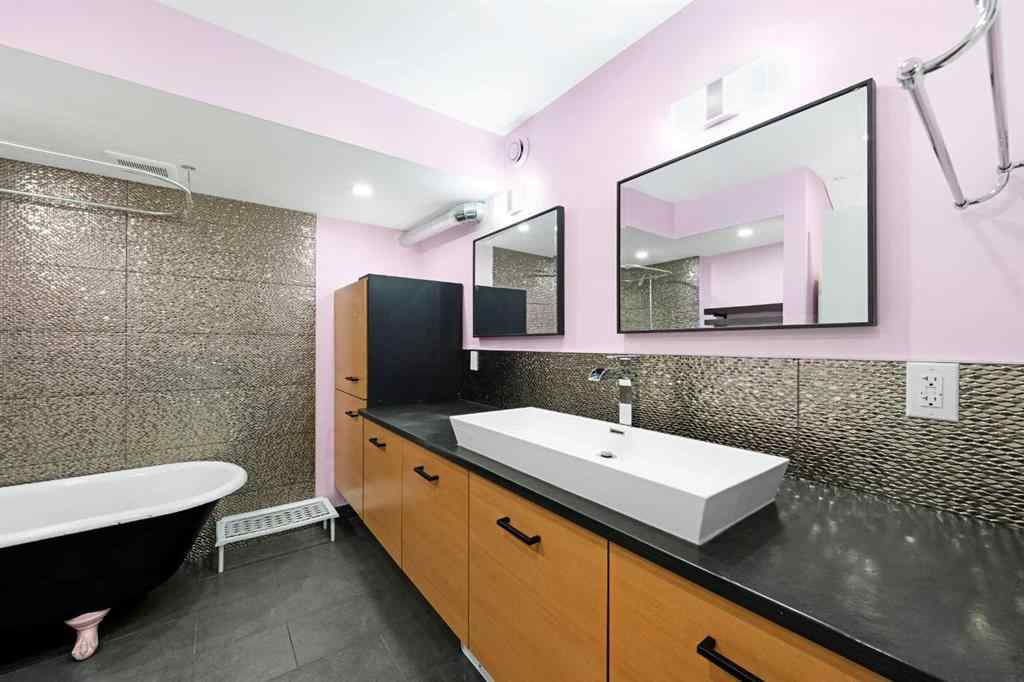 MLS® A2262844 - 30 Hidden Circle NW in Hidden Valley Calgary, Residential