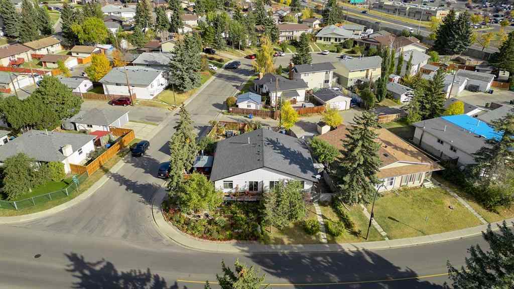 MLS® A2262845 - 5204 Marbank Drive NE in Marlborough Calgary, Residential