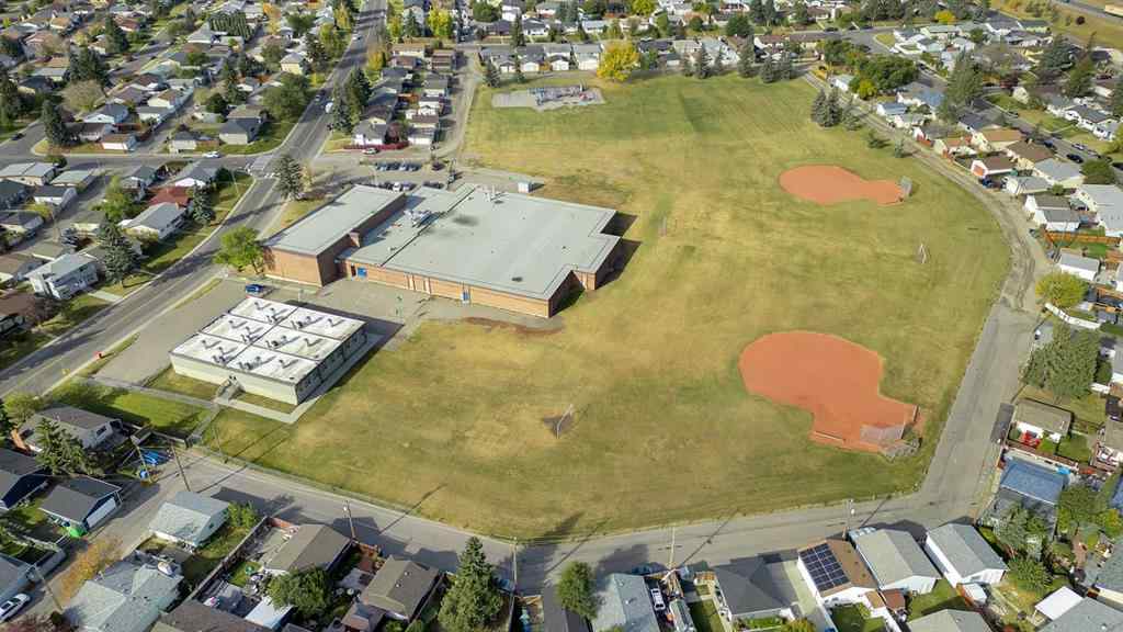 MLS® A2262845 - 5204 Marbank Drive NE in Marlborough Calgary, Residential