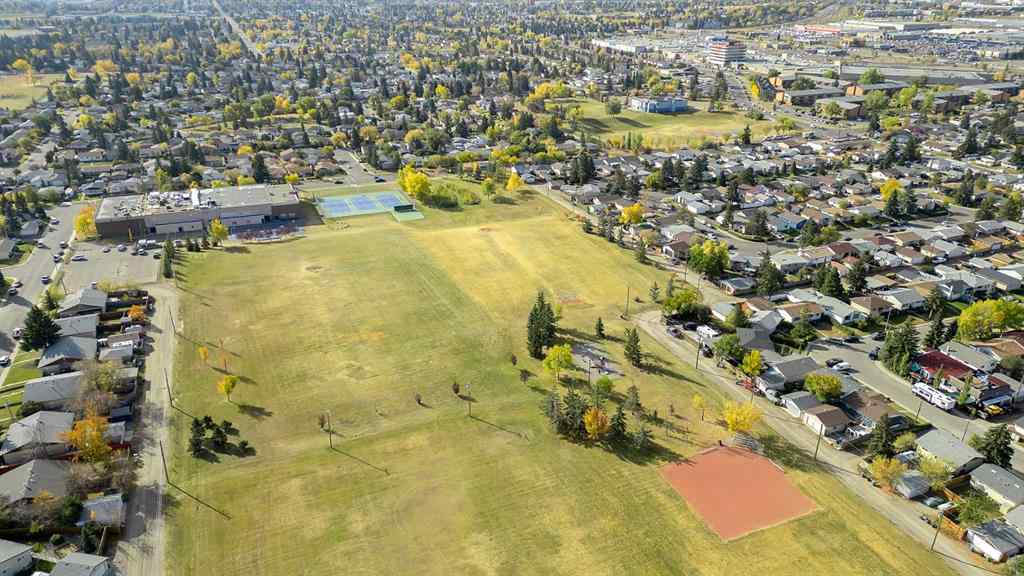 MLS® A2262845 - 5204 Marbank Drive NE in Marlborough Calgary, Residential