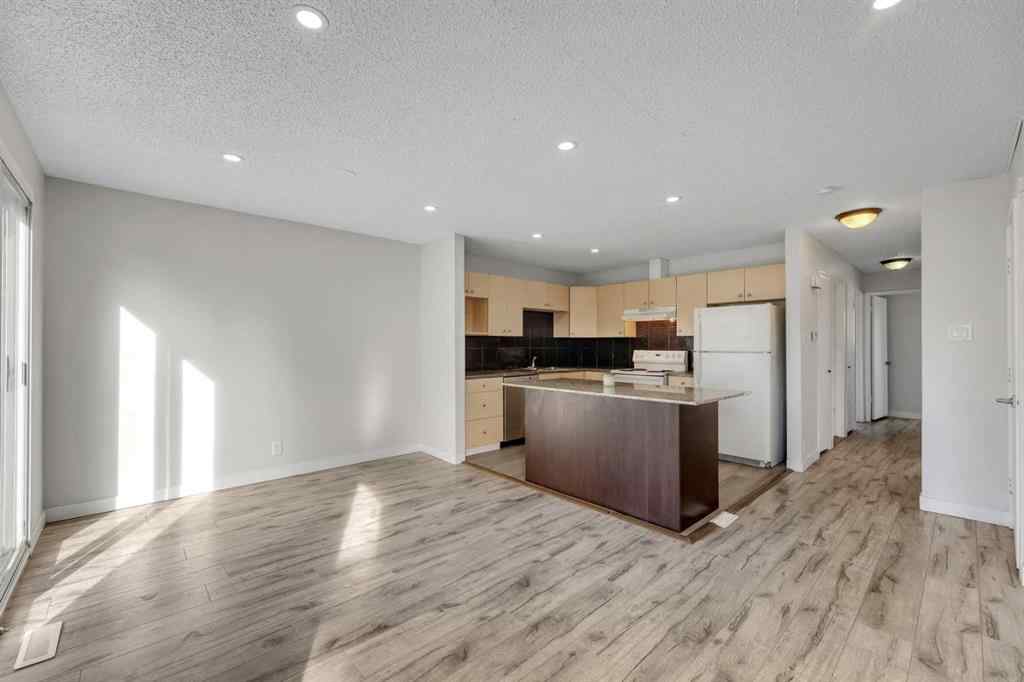 MLS® A2262845 - 5204 Marbank Drive NE in Marlborough Calgary, Residential