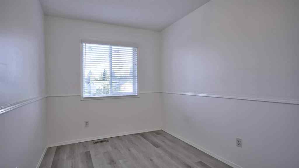 MLS® A2262847 - 160 Riverstone Crescent SE in Riverbend Calgary, Residential