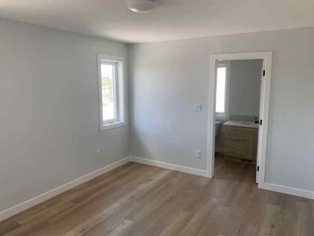 MLS® A2262848 - Unit #1 106 22 Street  in NONE Fort Macleod, Rental