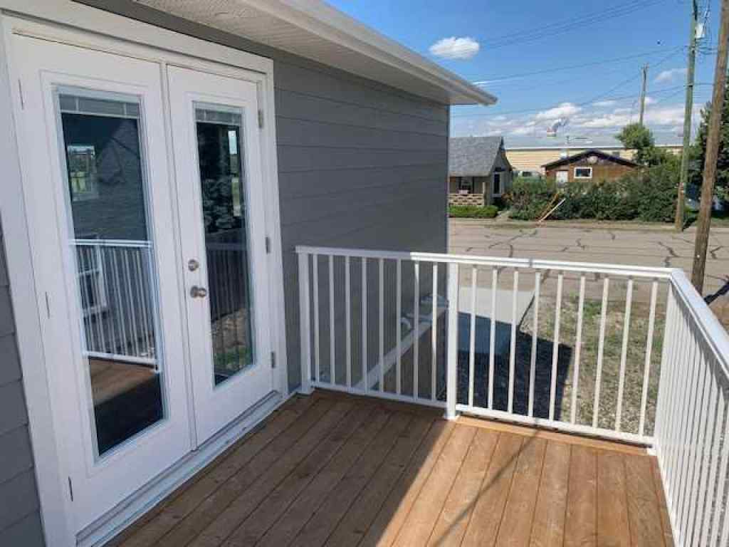 MLS® A2262848 - Unit #1 106 22 Street  in NONE Fort Macleod, Rental