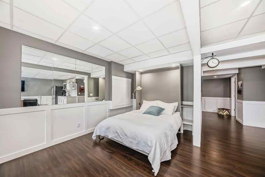 MLS® A2262855 - 288 Rainbow Falls Green  in Rainbow Falls Chestermere, Residential