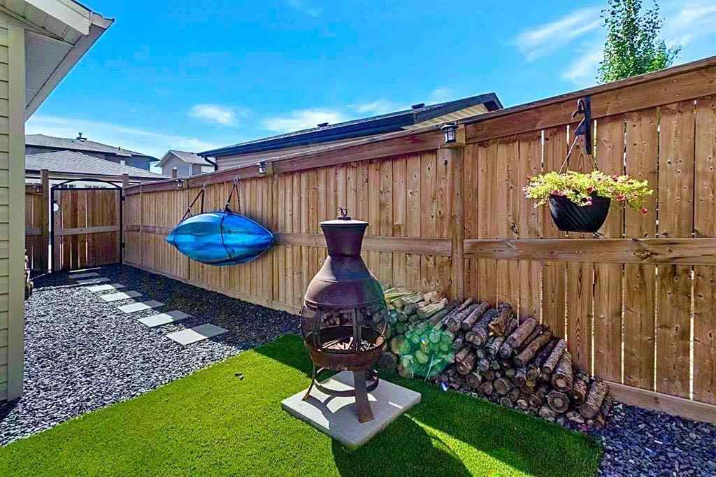 MLS® A2262855 - 288 Rainbow Falls Green  in Rainbow Falls Chestermere, Residential