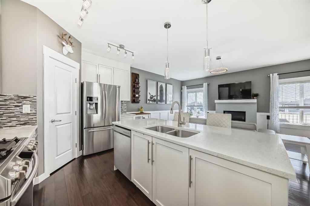 MLS® A2262855 - 288 Rainbow Falls Green  in Rainbow Falls Chestermere, Residential