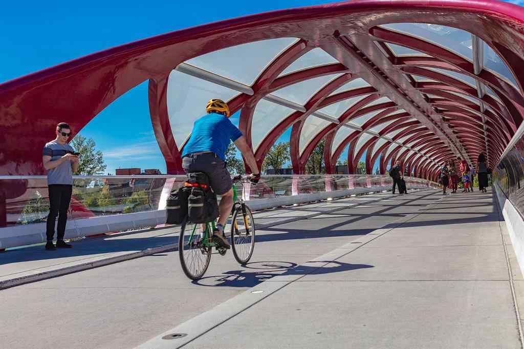 MLS® A2262863 - Unit #1807 920 5 Avenue SW in Downtown Commercial Core Calgary, Residential