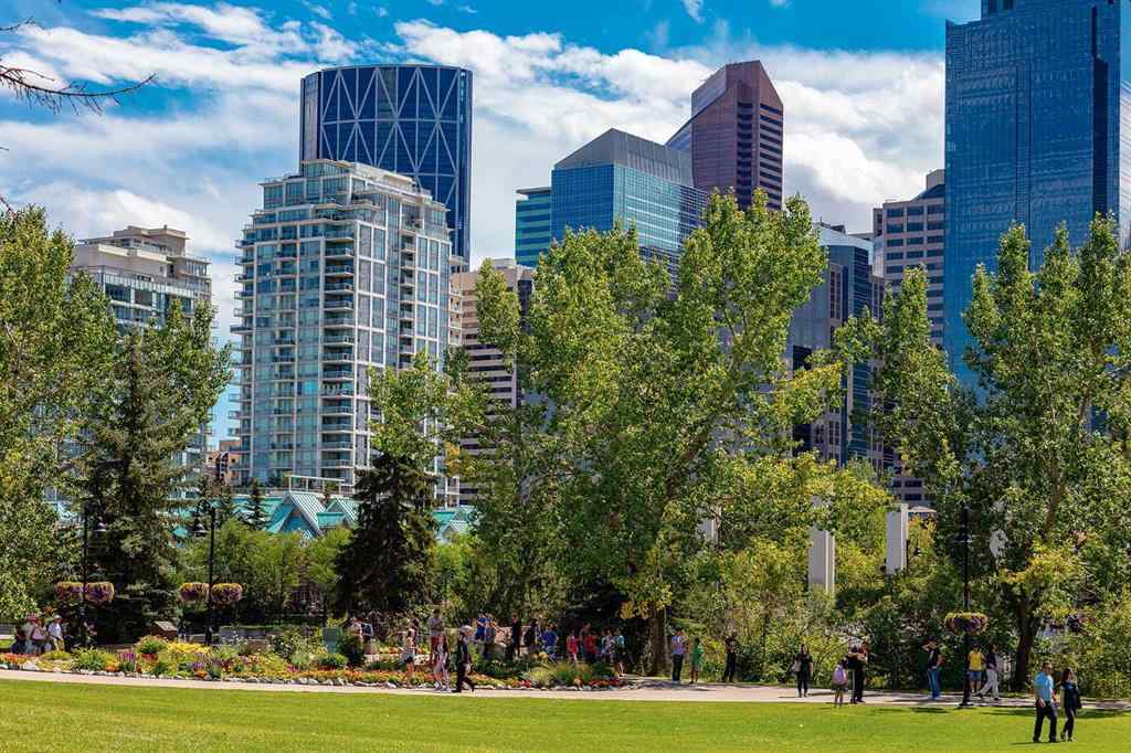 MLS® A2262863 - Unit #1807 920 5 Avenue SW in Downtown Commercial Core Calgary, Residential