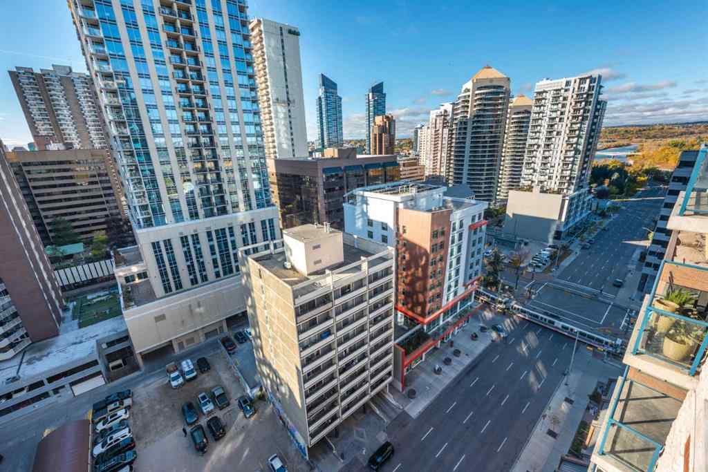 MLS® A2262863 - Unit #1807 920 5 Avenue SW in Downtown Commercial Core Calgary, Residential