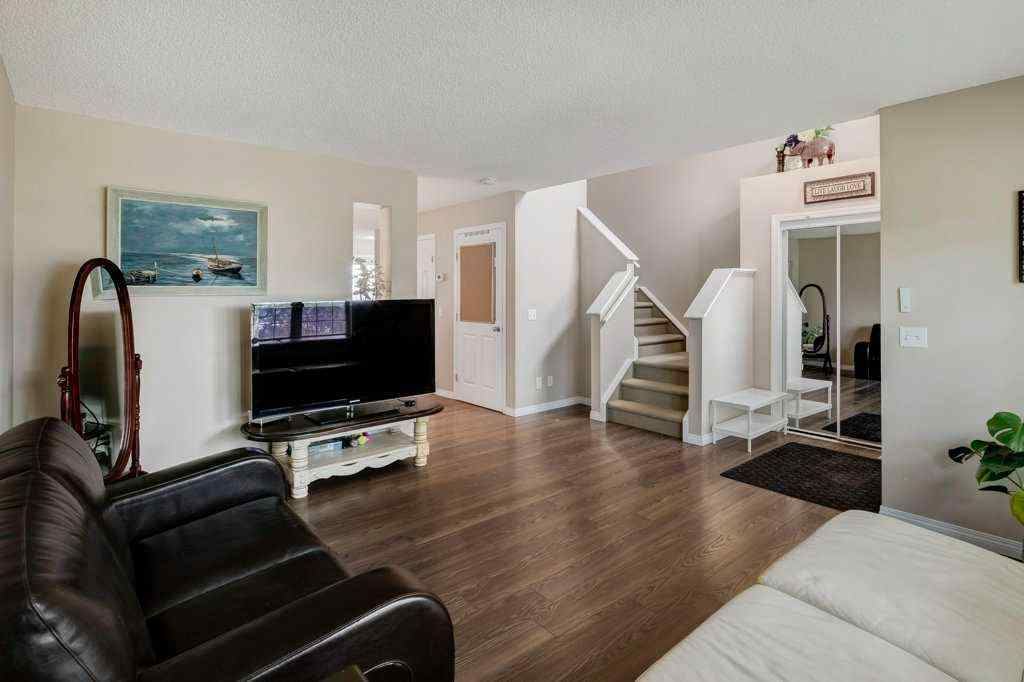 MLS® A2262867 - 14 Everglen Manor SW in Evergreen Calgary, Residential