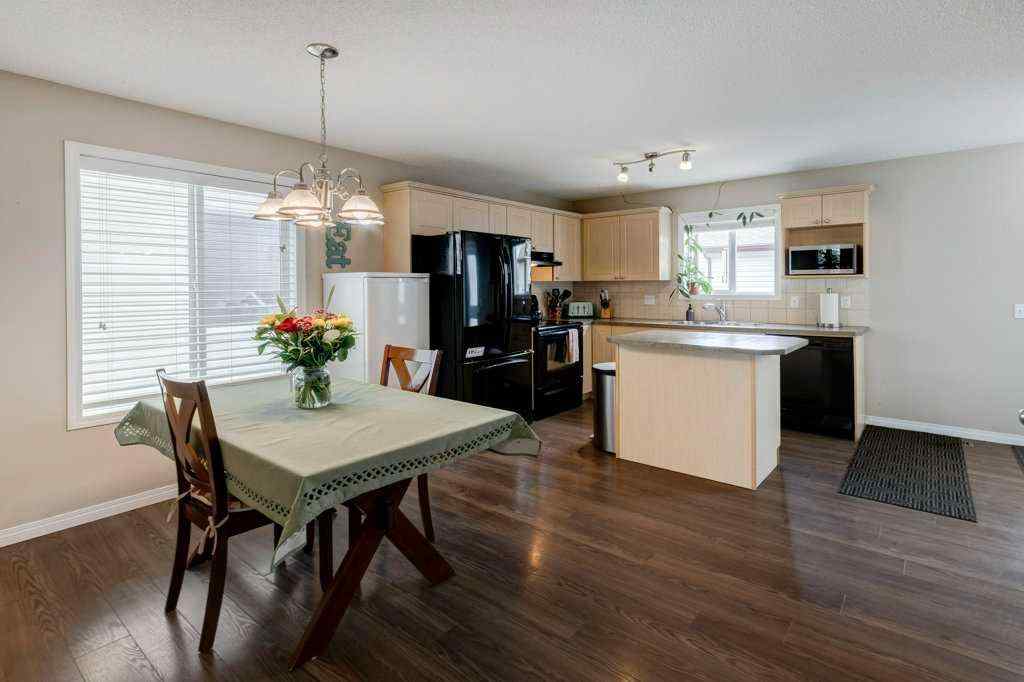 MLS® A2262867 - 14 Everglen Manor SW in Evergreen Calgary, Residential