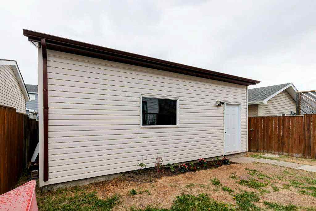 MLS® A2262867 - 14 Everglen Manor SW in Evergreen Calgary, Residential