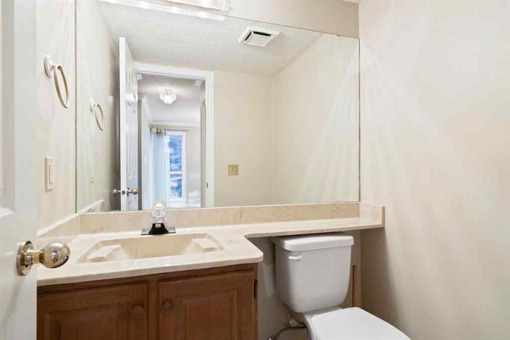 MLS® A2262871 - Unit #23 275 Woodridge Drive SW in Woodlands Calgary, Residential