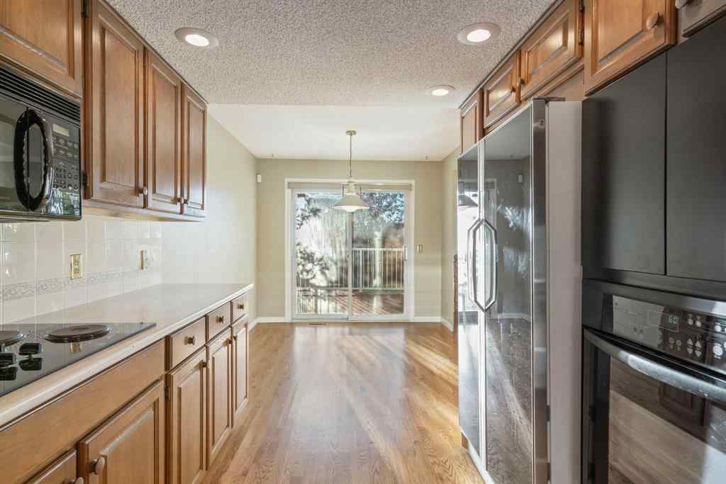 MLS® A2262871 - Unit #23 275 Woodridge Drive SW in Woodlands Calgary, Residential