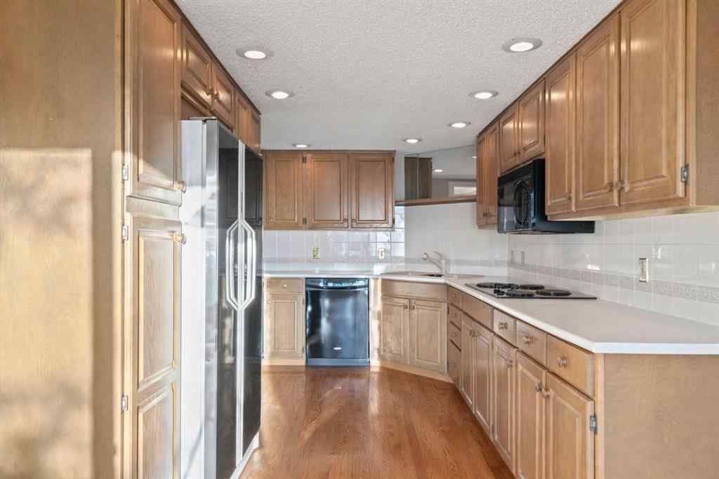 MLS® A2262871 - Unit #23 275 Woodridge Drive SW in Woodlands Calgary, Residential