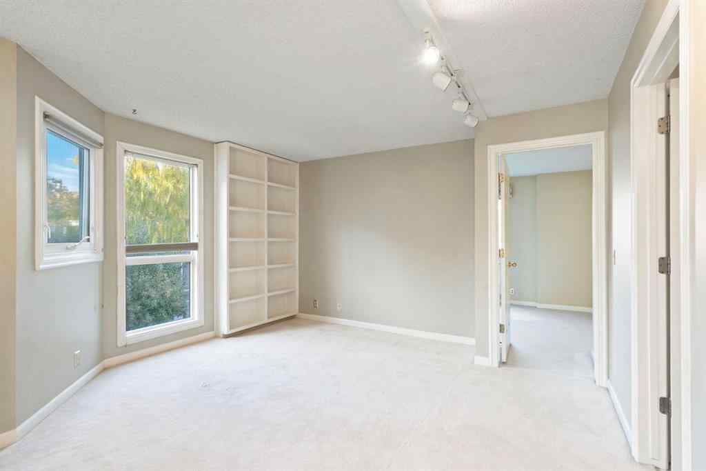 MLS® A2262871 - Unit #23 275 Woodridge Drive SW in Woodlands Calgary, Residential