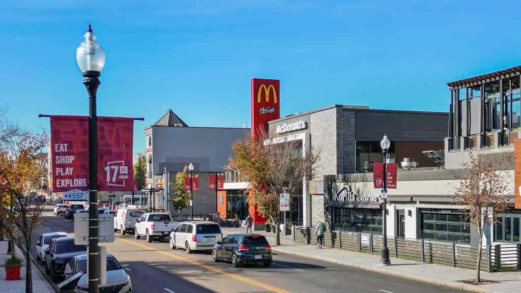 MLS® A2262873 - Unit #302 1709 19 Avenue SW in Bankview Calgary, Residential