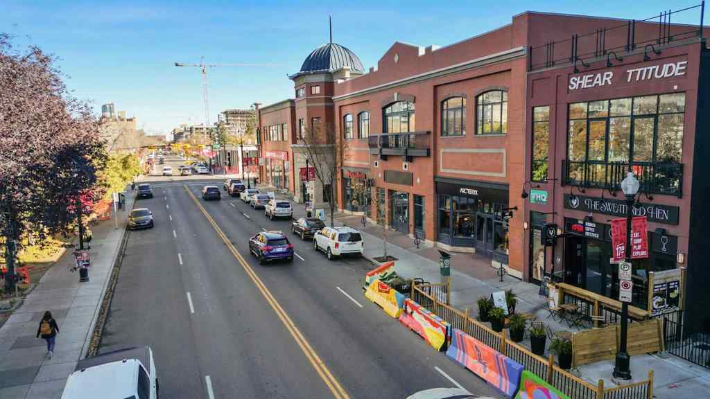 MLS® A2262873 - Unit #302 1709 19 Avenue SW in Bankview Calgary, Residential