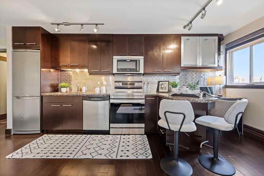 MLS® A2262873 - Unit #302 1709 19 Avenue SW in Bankview Calgary, Residential