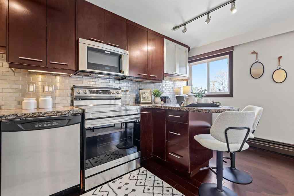 MLS® A2262873 - Unit #302 1709 19 Avenue SW in Bankview Calgary, Residential