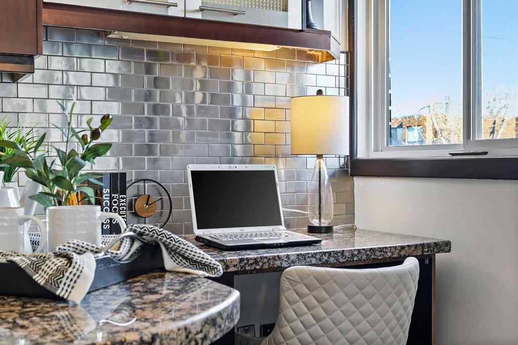 MLS® A2262873 - Unit #302 1709 19 Avenue SW in Bankview Calgary, Residential