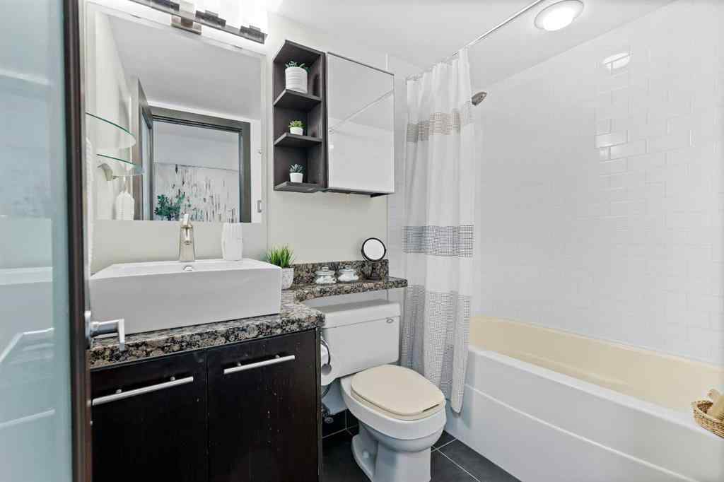 MLS® A2262873 - Unit #302 1709 19 Avenue SW in Bankview Calgary, Residential