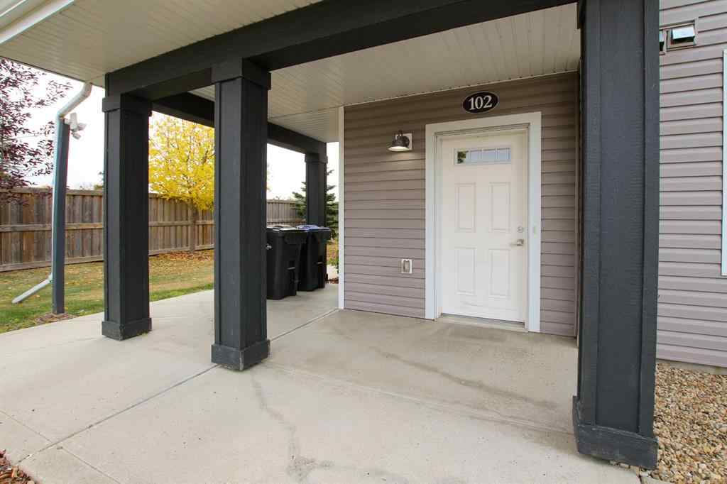 MLS® A2262883 - Unit #102 43 Reid Court  in Ryders Ridge Sylvan Lake, Residential