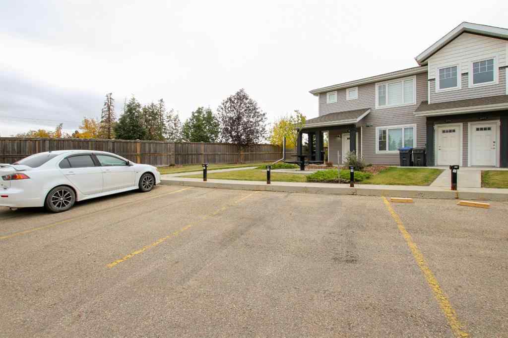 MLS® A2262883 - Unit #102 43 Reid Court  in Ryders Ridge Sylvan Lake, Residential